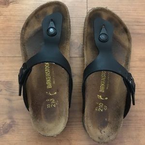 Girls Birkenstock Gizeh size 33